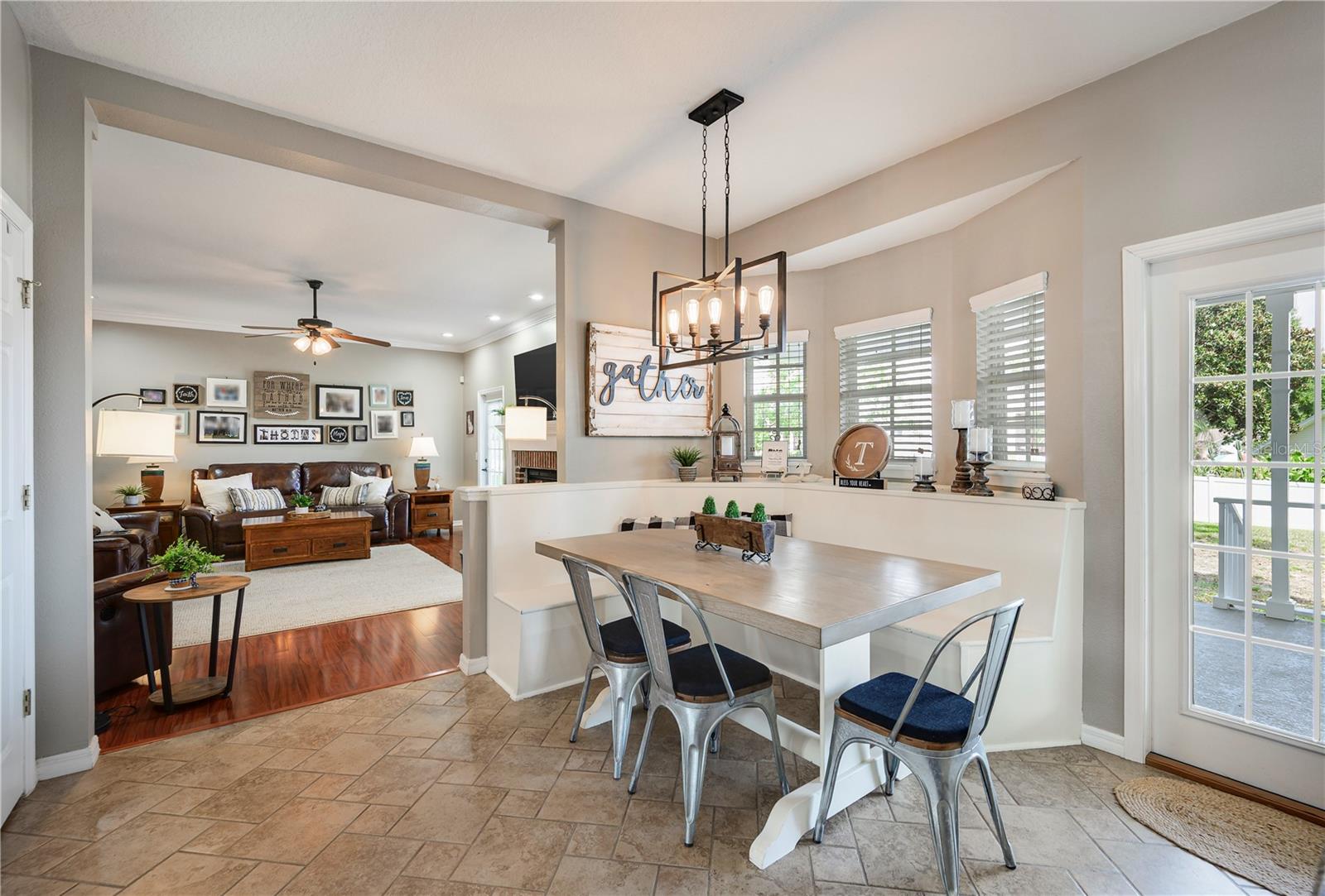 Image 11 of 56 For 5425 Charlin Avenue