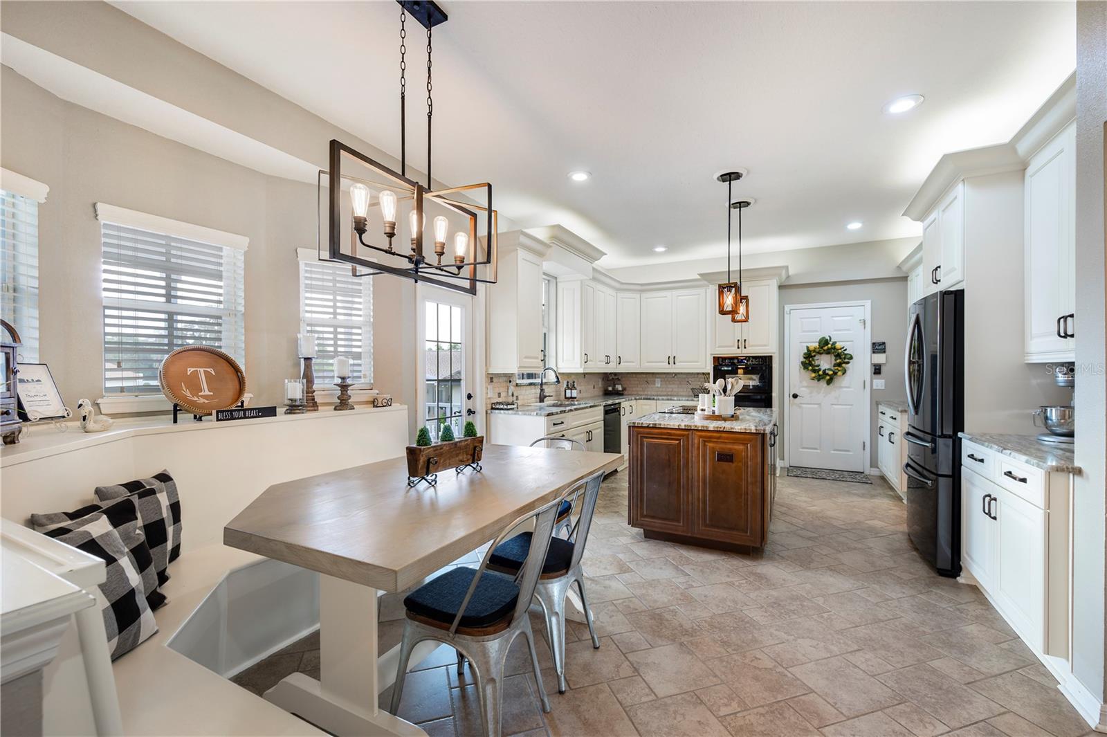 Image 13 of 56 For 5425 Charlin Avenue