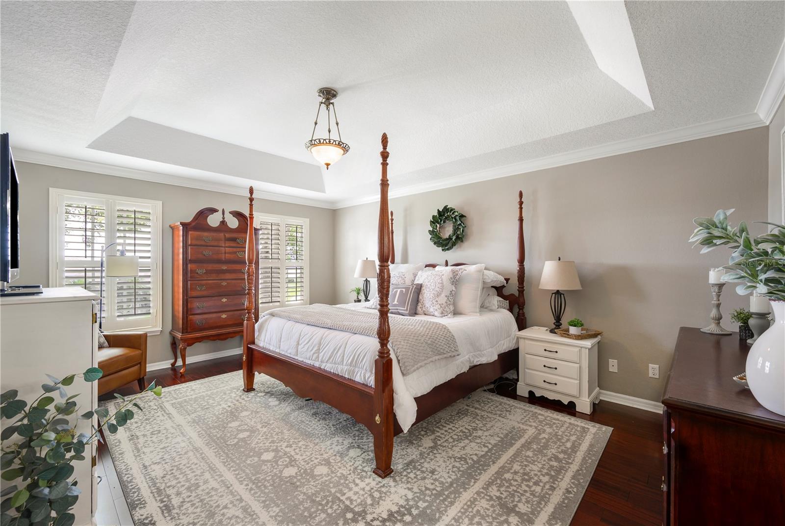 Image 31 of 56 For 5425 Charlin Avenue