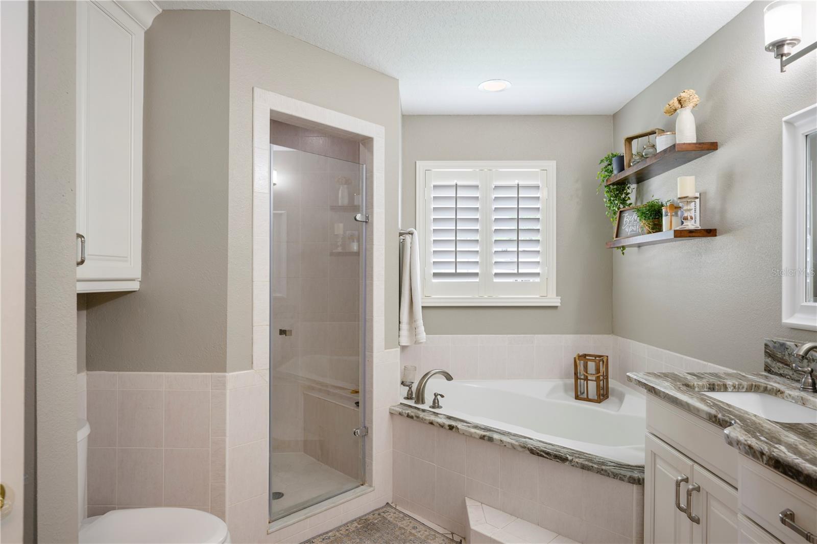 Image 33 of 56 For 5425 Charlin Avenue