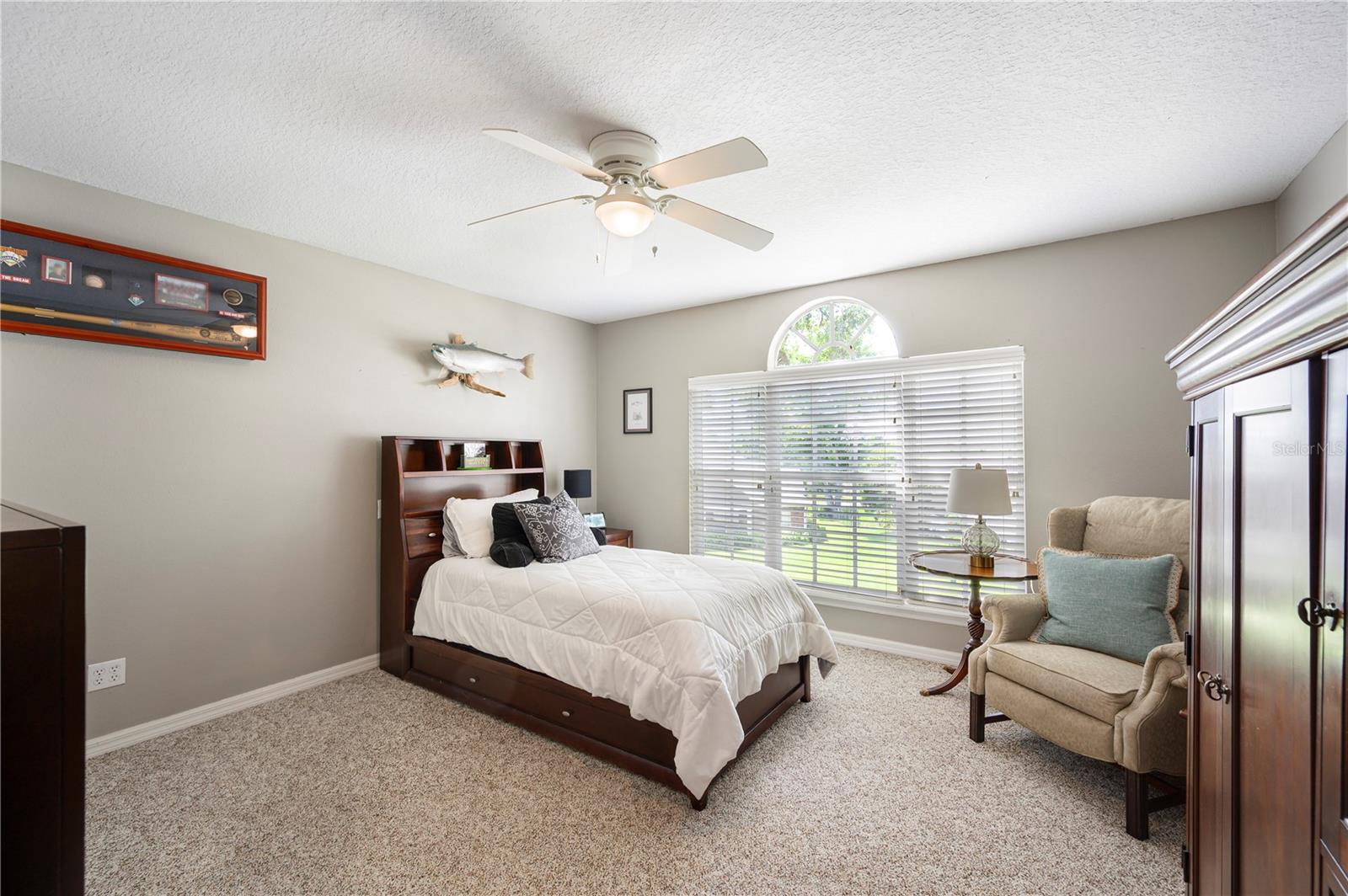Image 39 of 56 For 5425 Charlin Avenue