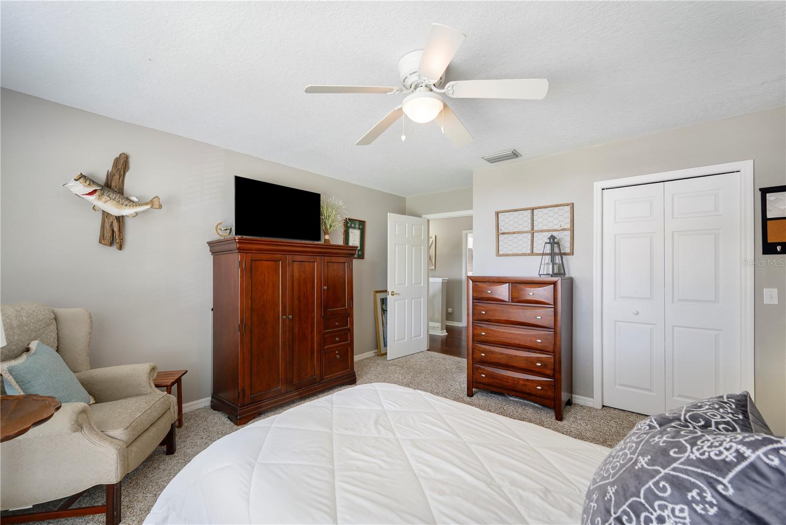 Image 40 of 56 For 5425 Charlin Avenue