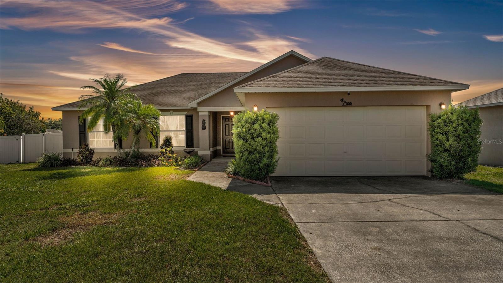 Image 33 of 36 For 555 Heather Glen Drive