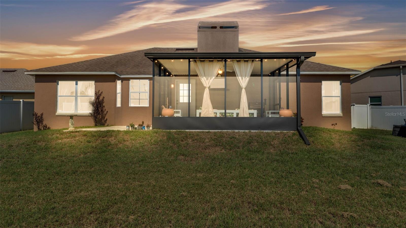 Image 34 of 36 For 555 Heather Glen Drive