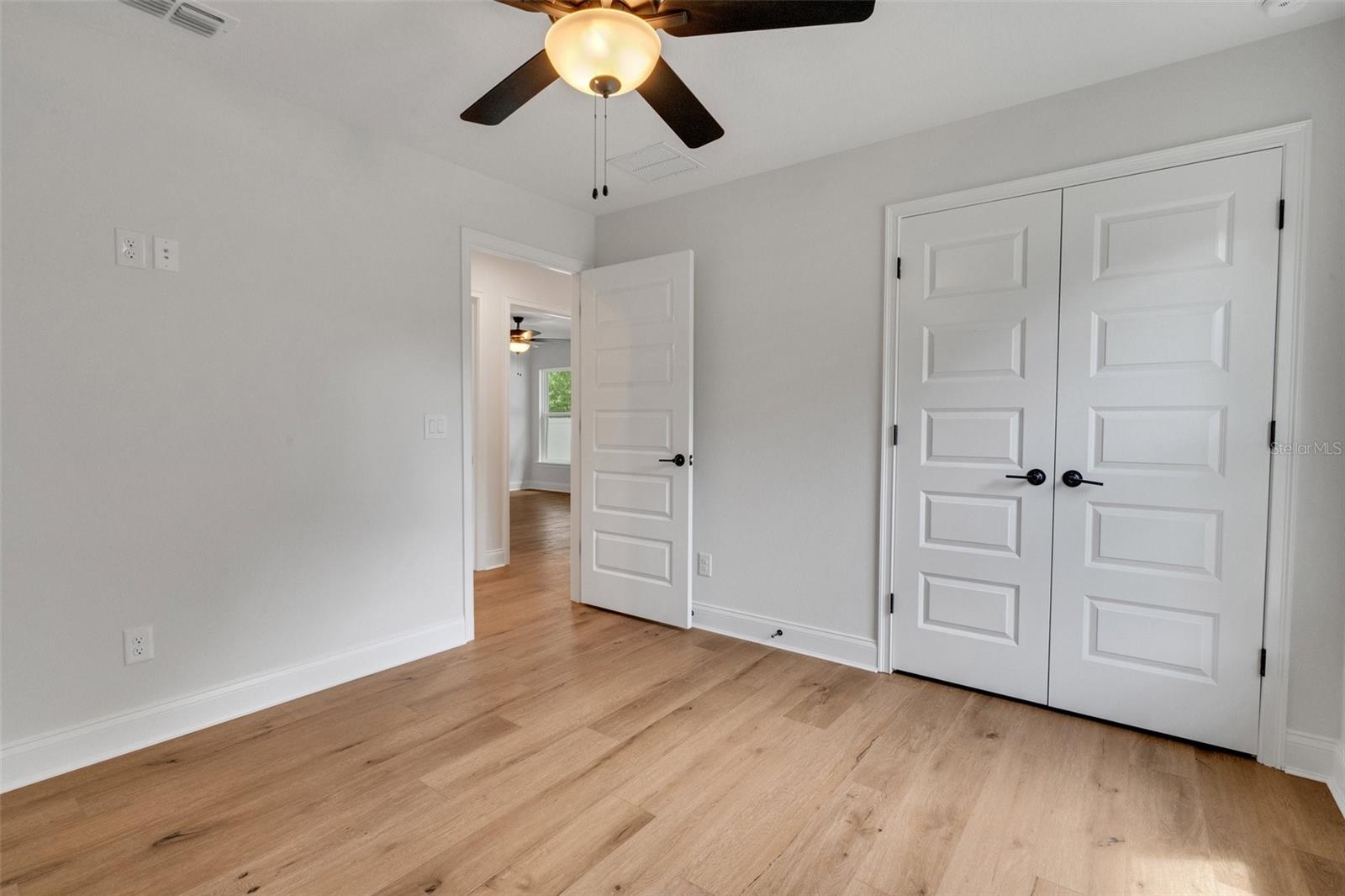 Image 18 of 31 For 1242 Dorothy Street