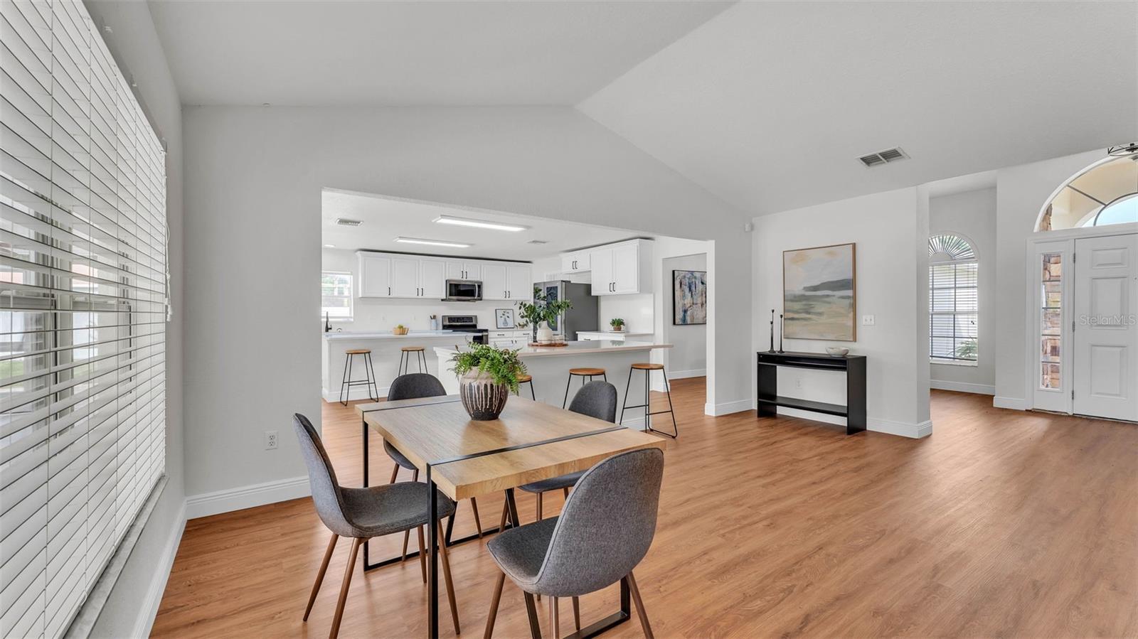 Image 11 of 65 For 601 Pintail Circle