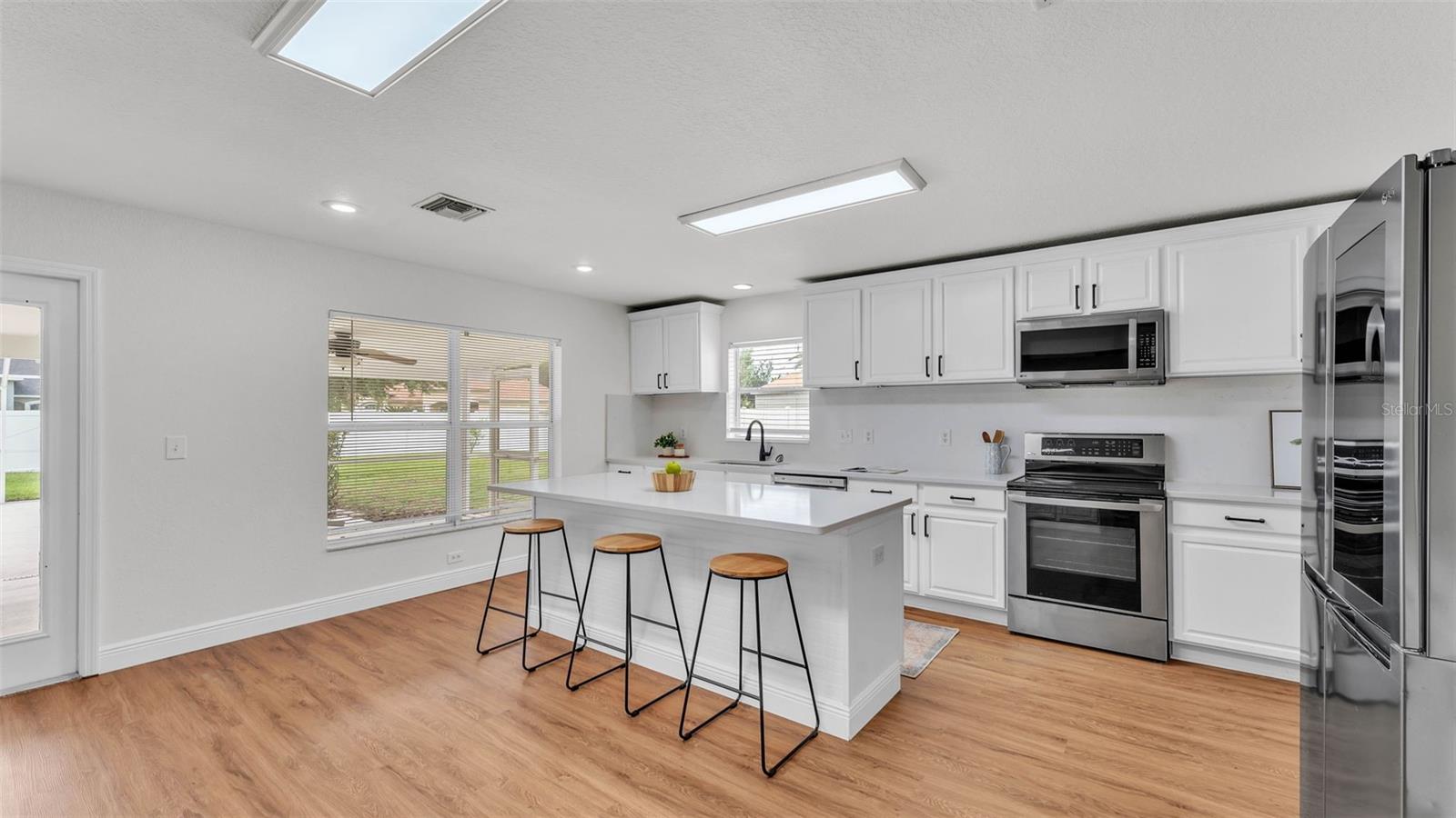 Image 16 of 65 For 601 Pintail Circle