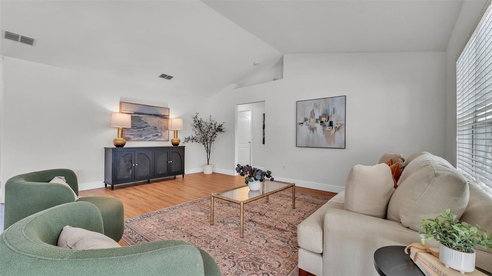 Image 7 of 65 For 601 Pintail Circle