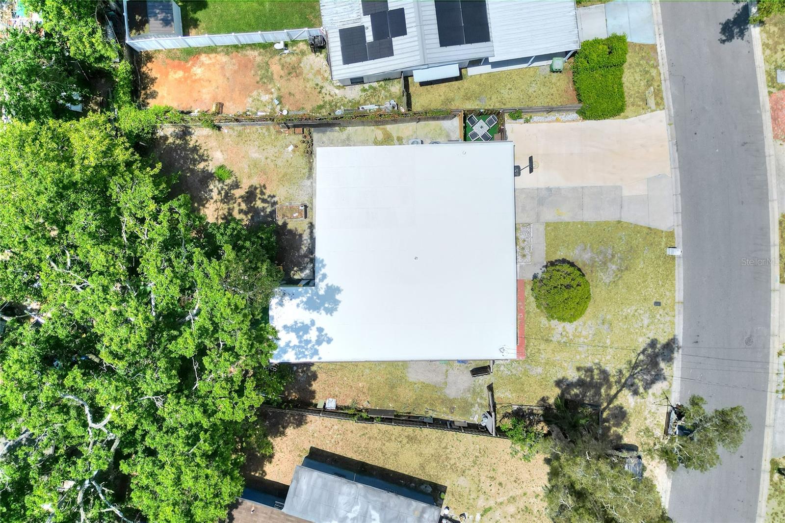 Image 47 of 51 For 10804 Leo Street