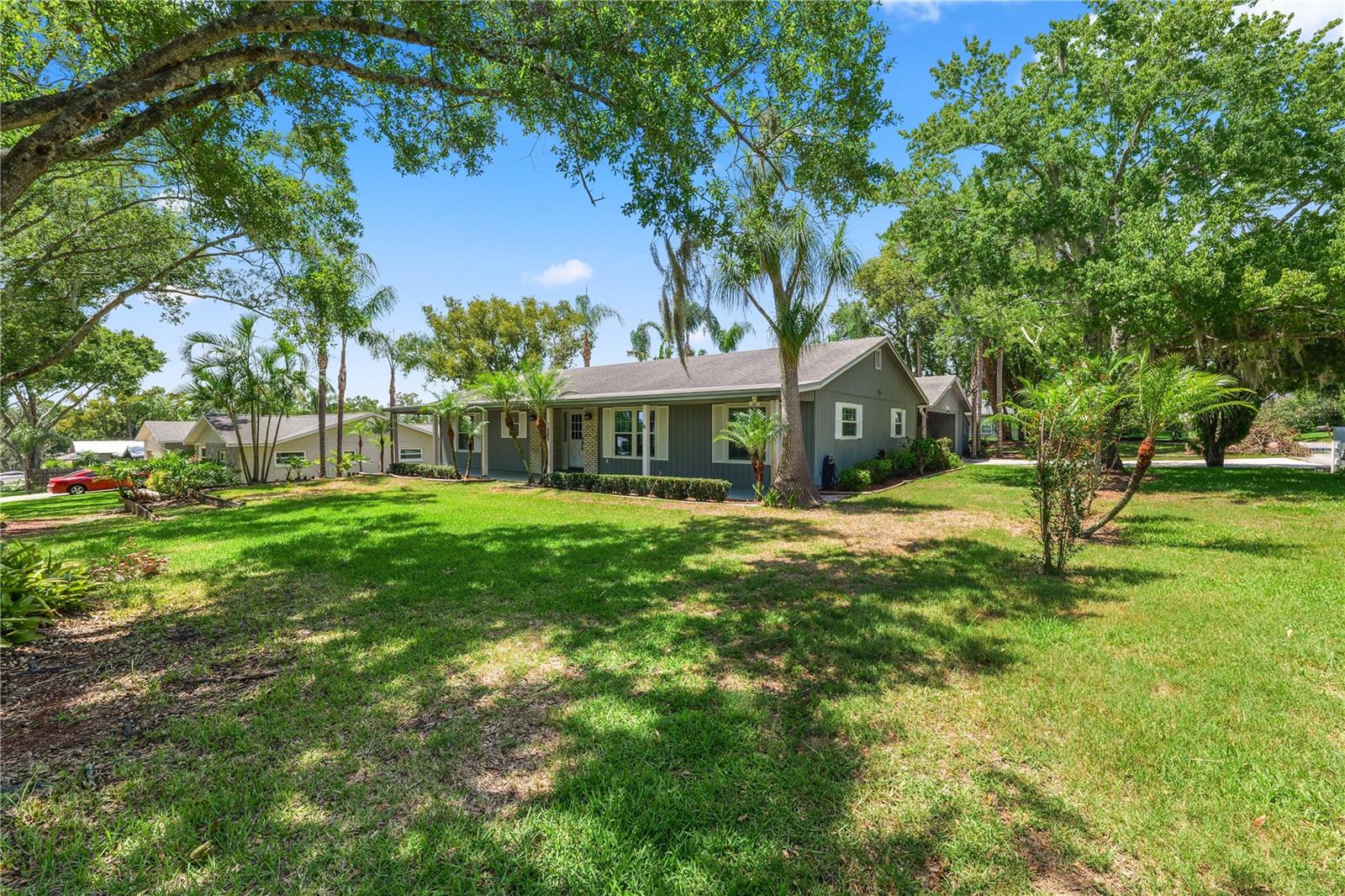 Image 2 of 35 For 1628 Lakewood Drive S