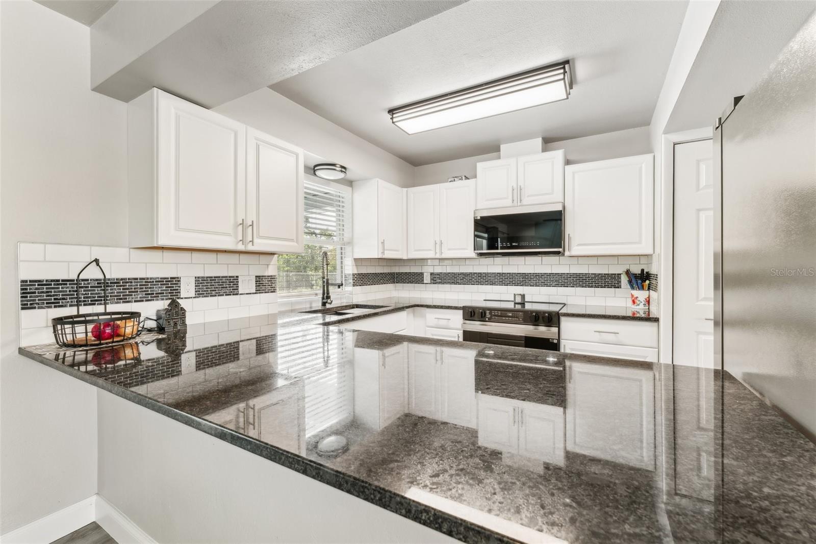 Image 10 of 33 For 1312 25th Lane