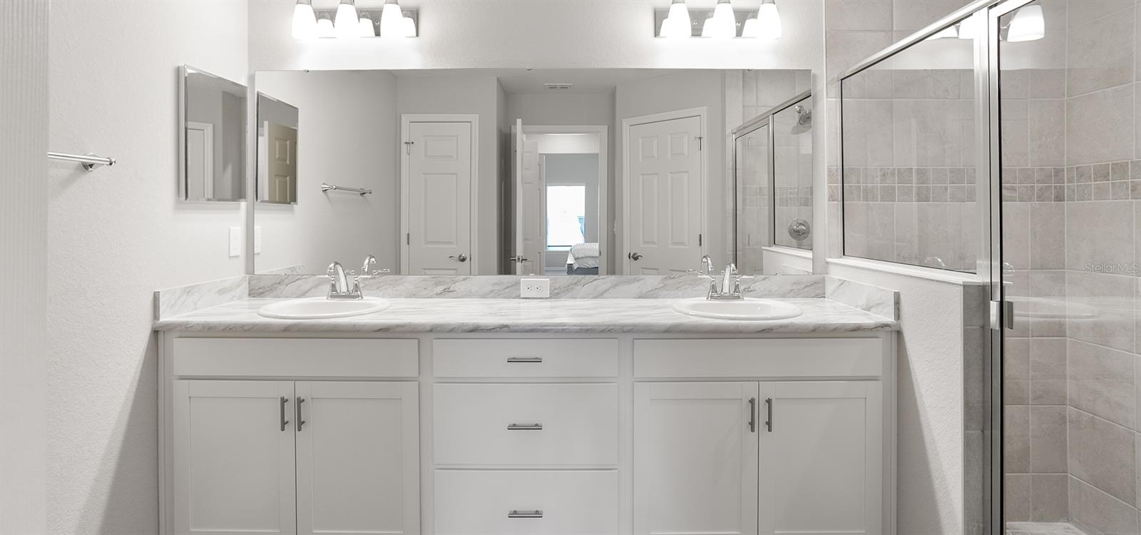 Image 18 of 23 For 1420 Portmore Drive