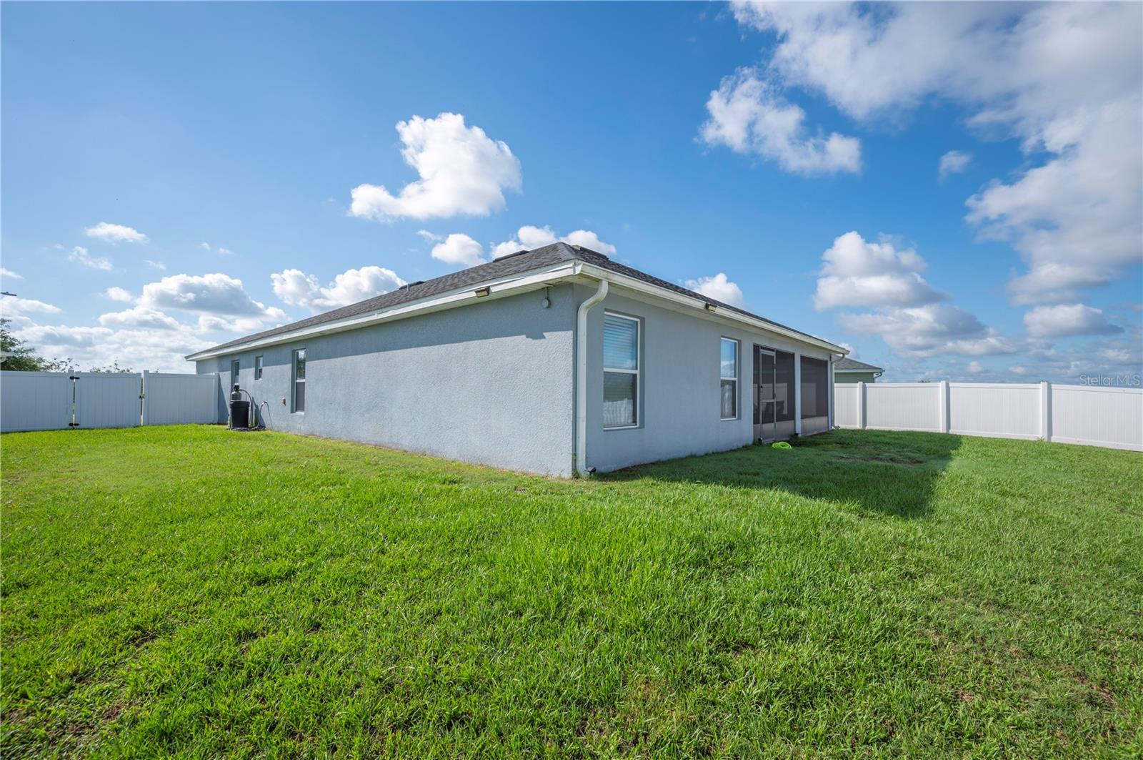 Image 9 of 39 For 3883 Sandhill Crane Drive