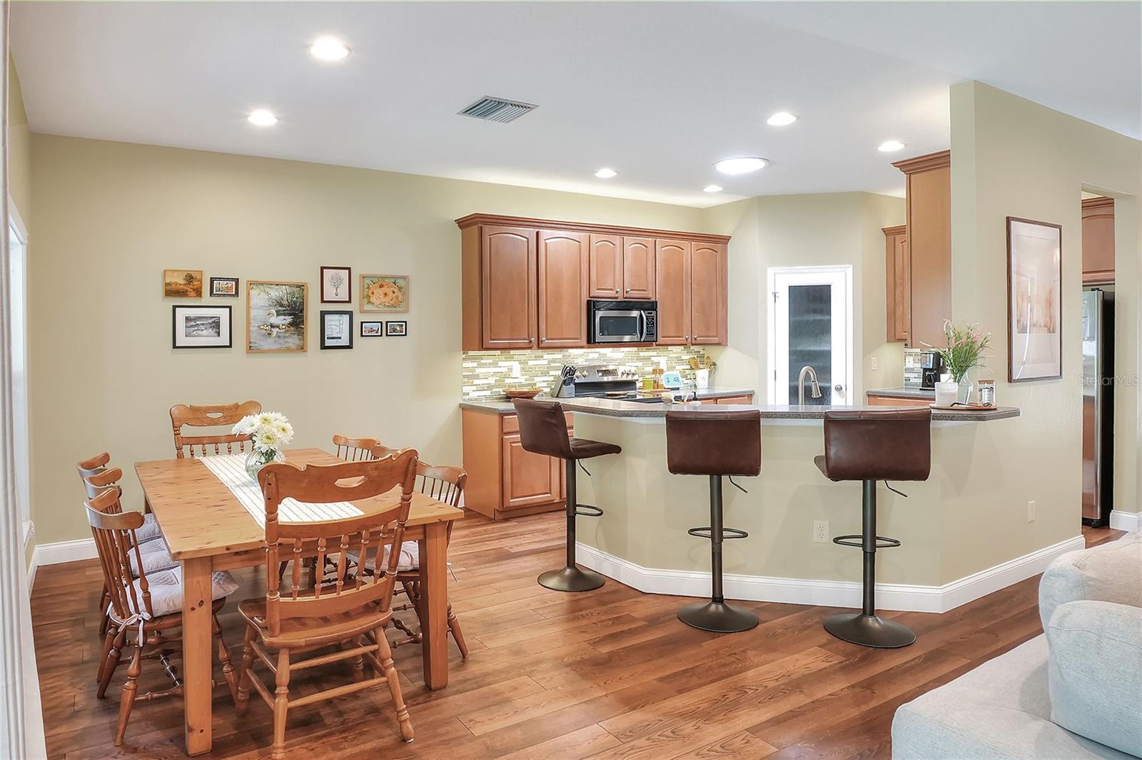 Image 15 of 54 For 1233 Emerald Hill Way
