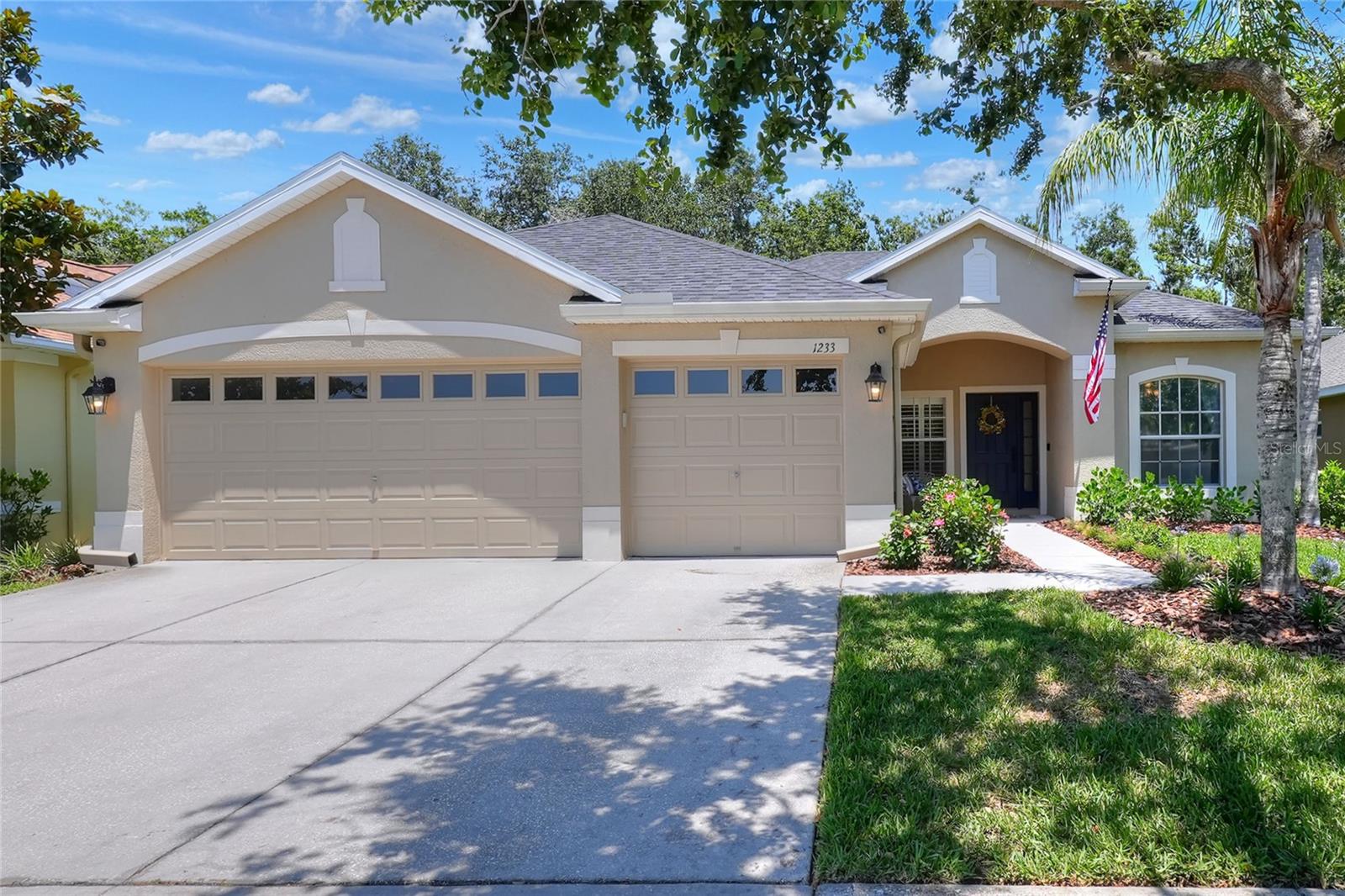 Image 2 of 54 For 1233 Emerald Hill Way