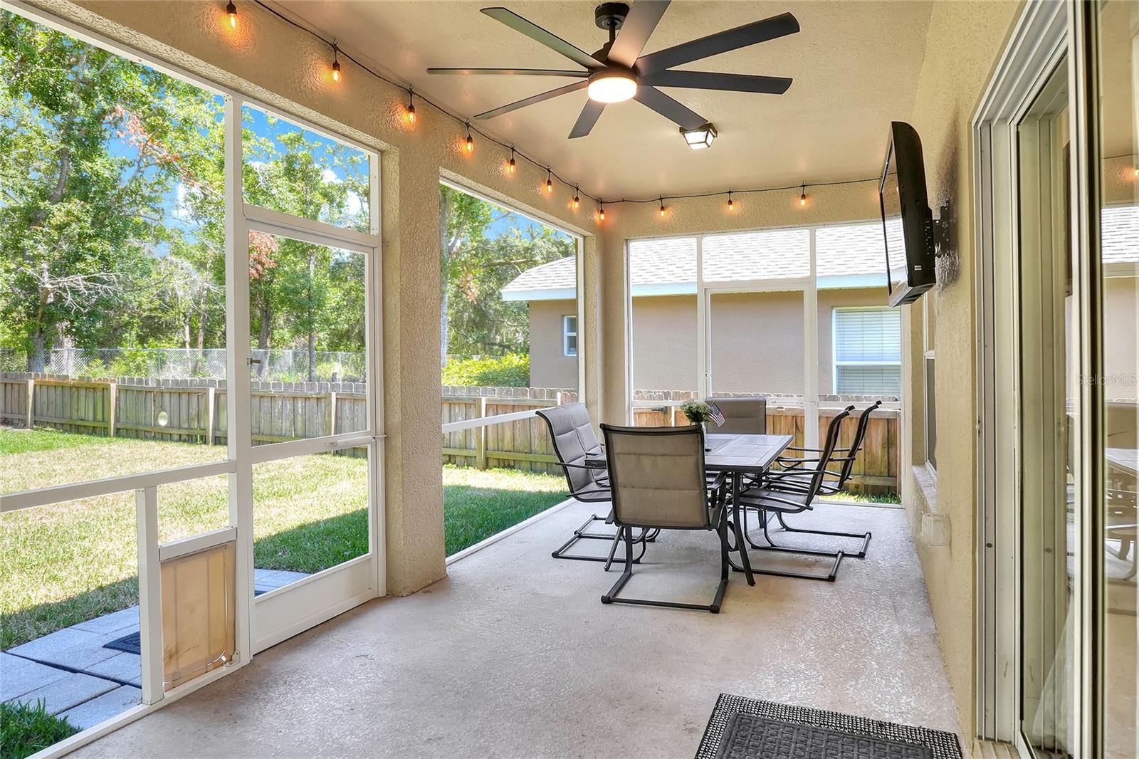 Image 33 of 54 For 1233 Emerald Hill Way