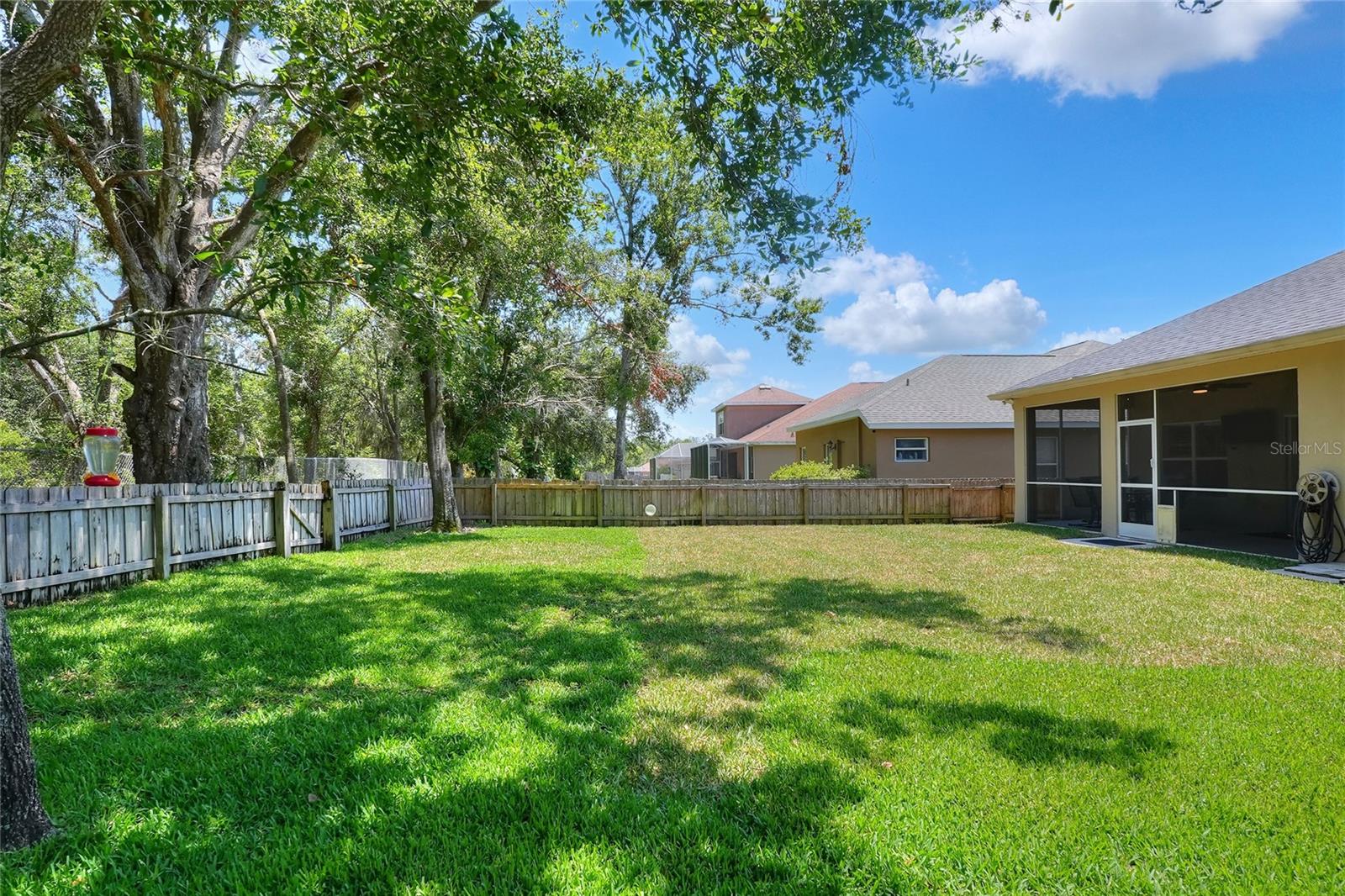 Image 37 of 54 For 1233 Emerald Hill Way