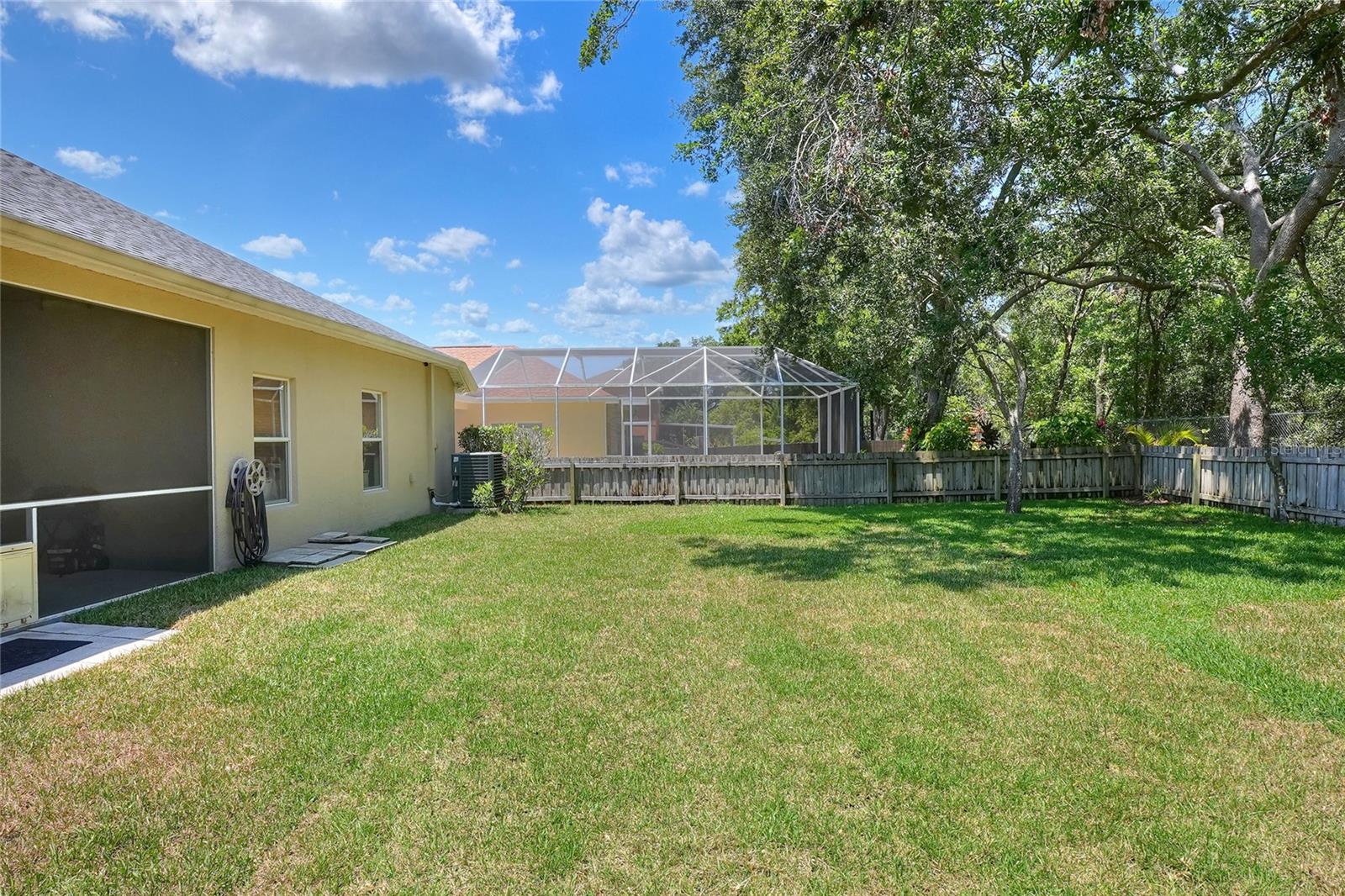 Image 40 of 54 For 1233 Emerald Hill Way