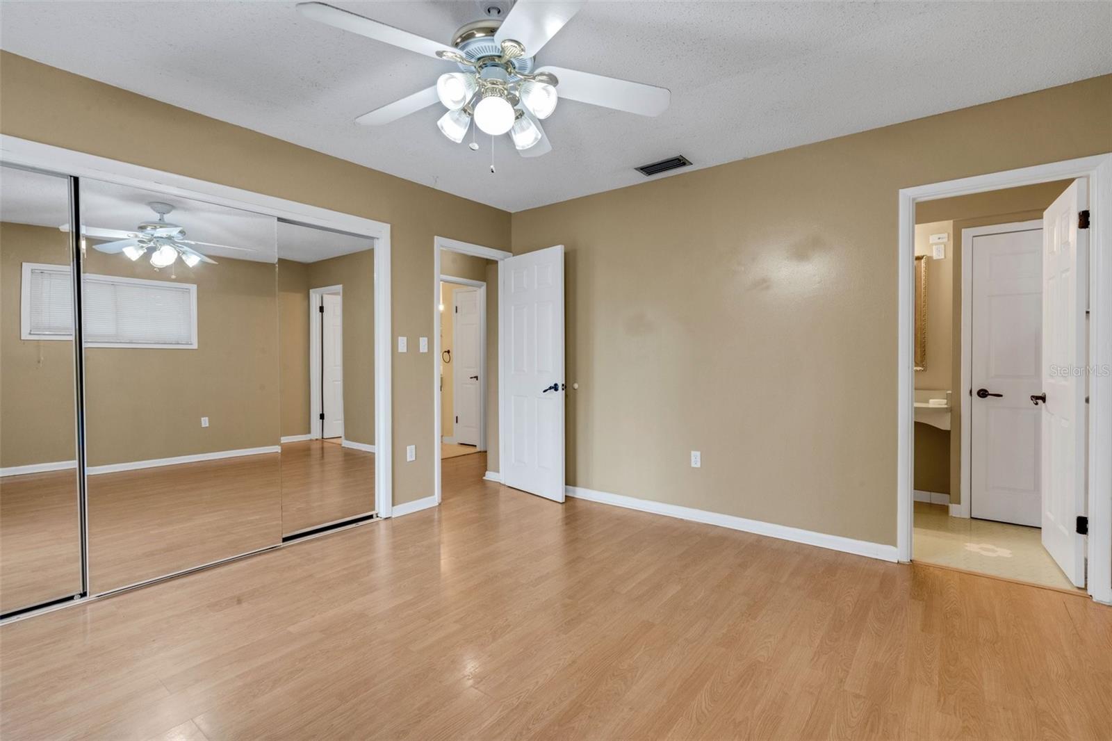 Image 11 of 20 For 3427 & 3429 Polk Avenue