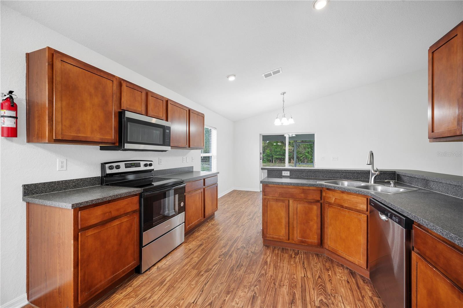 Image 10 of 34 For 3426 Imperial Manor Way