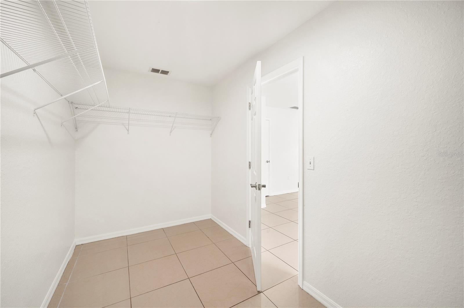 Image 15 of 34 For 3426 Imperial Manor Way