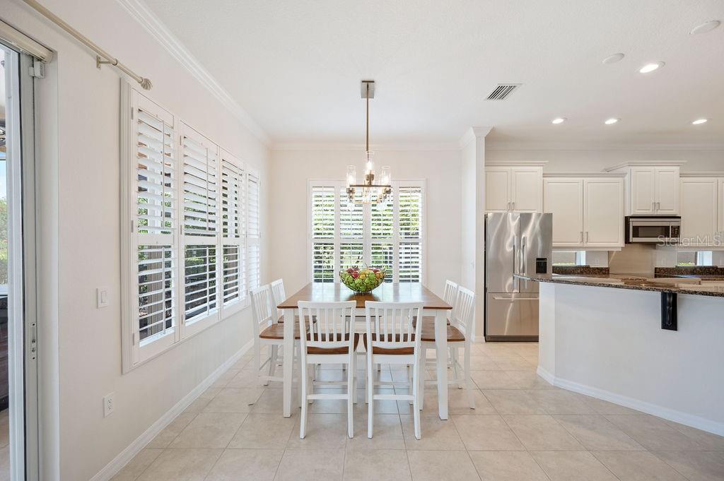 Image 18 of 62 For 2425 Laurel Glen Drive