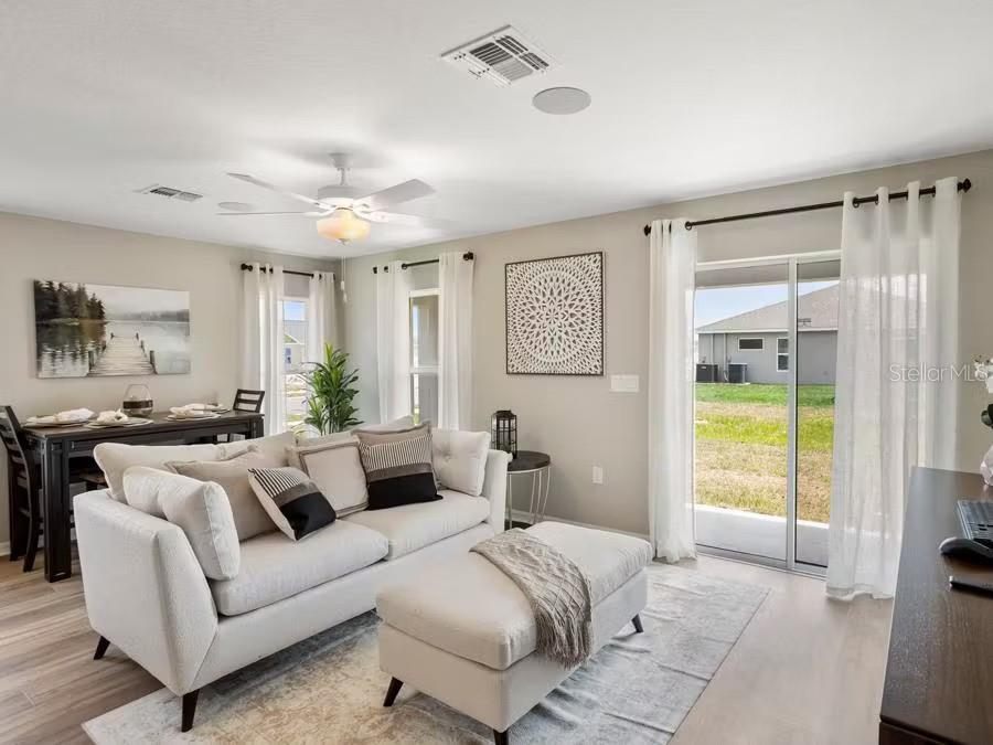Image 6 of 8 For 226 Turtle Bay Avenue