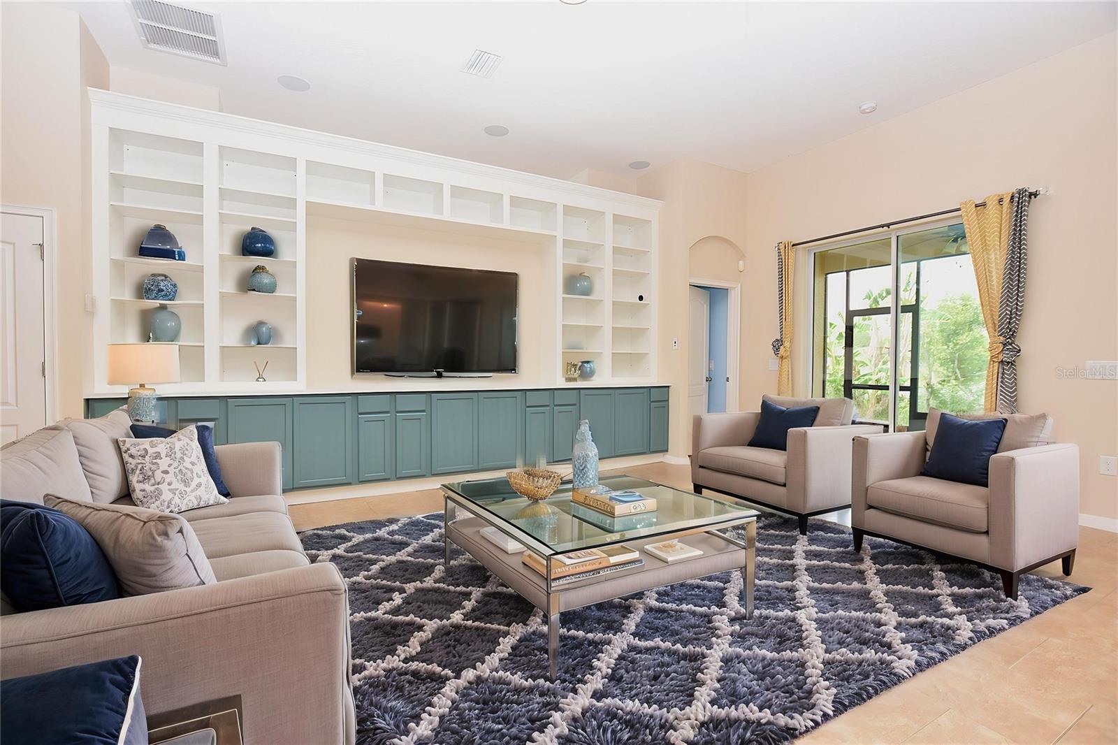 Image 13 of 62 For 5632 Aral Drive