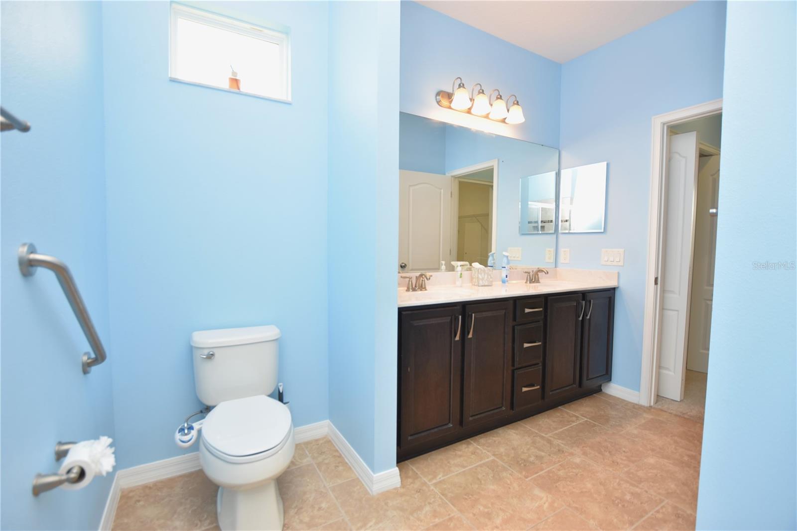 Image 26 of 62 For 5632 Aral Drive