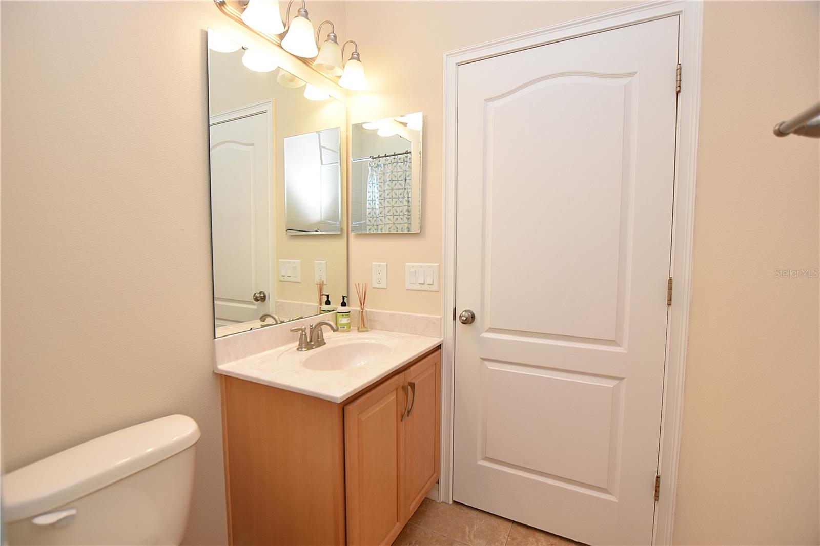 Image 38 of 62 For 5632 Aral Drive