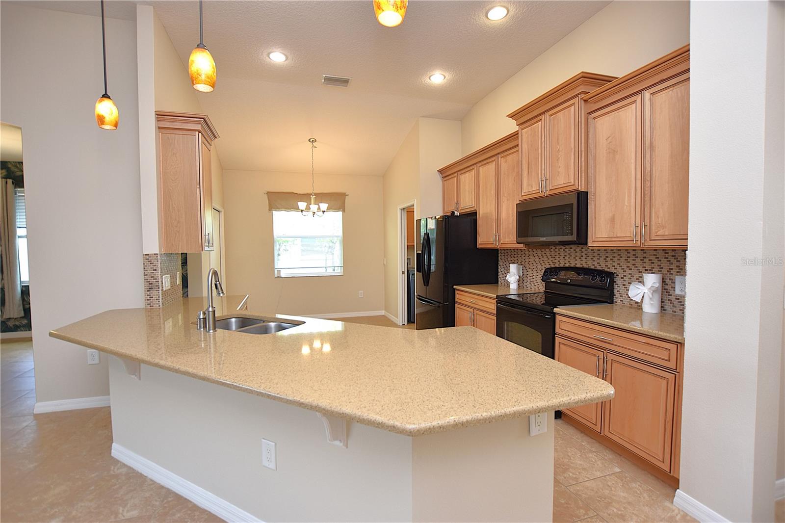 Image 5 of 62 For 5632 Aral Drive