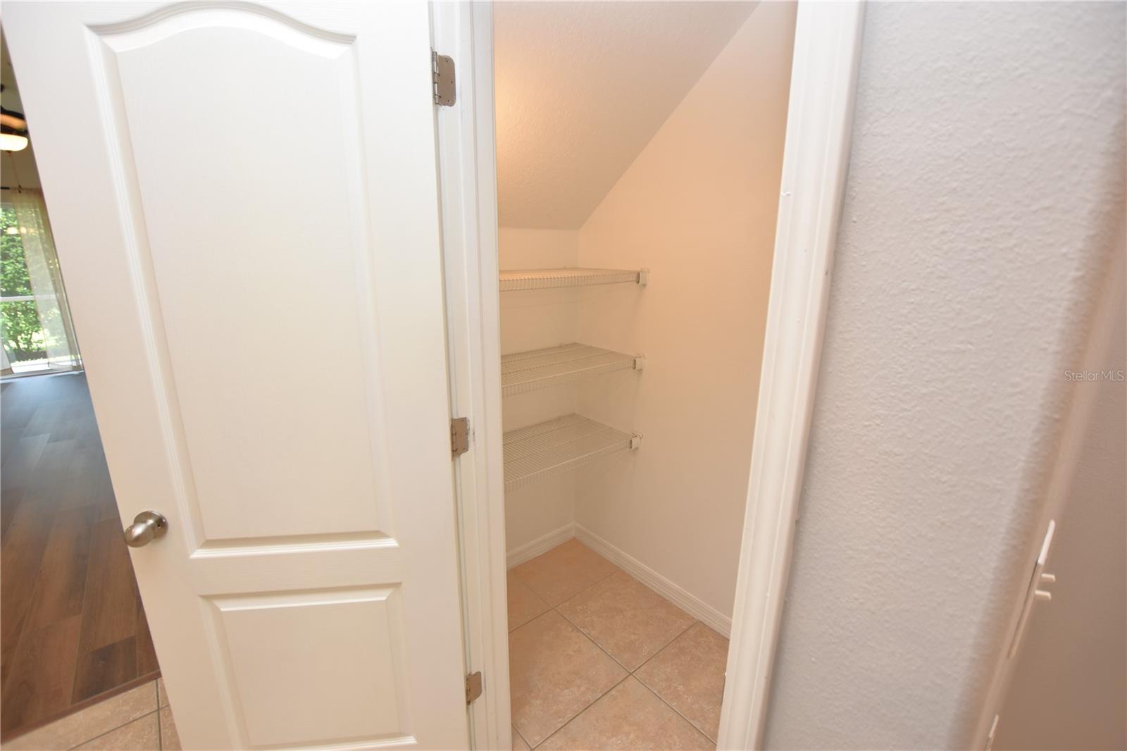 Image 10 of 39 For 4139 Shade Tree Lane