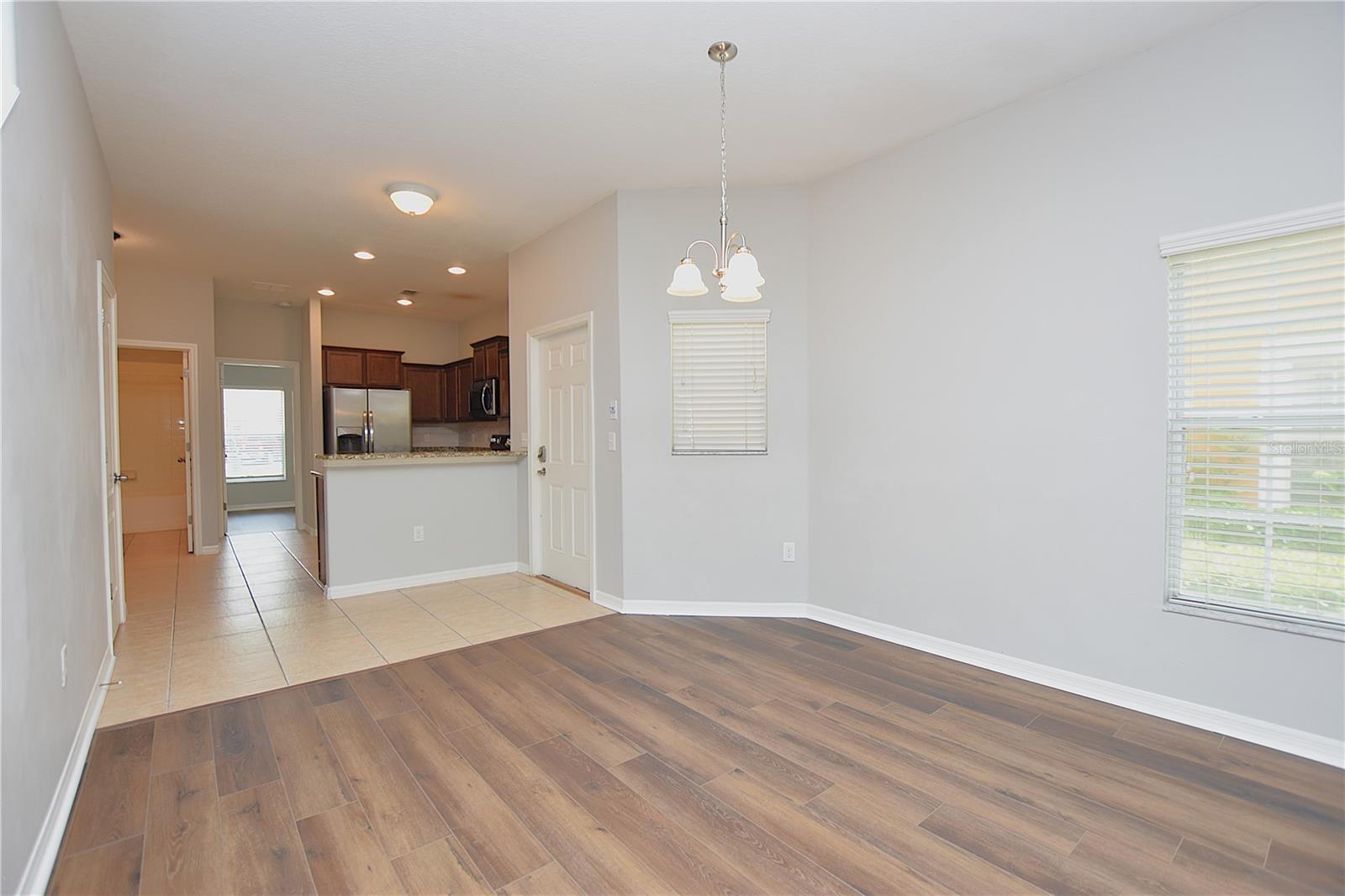 Image 13 of 39 For 4139 Shade Tree Lane
