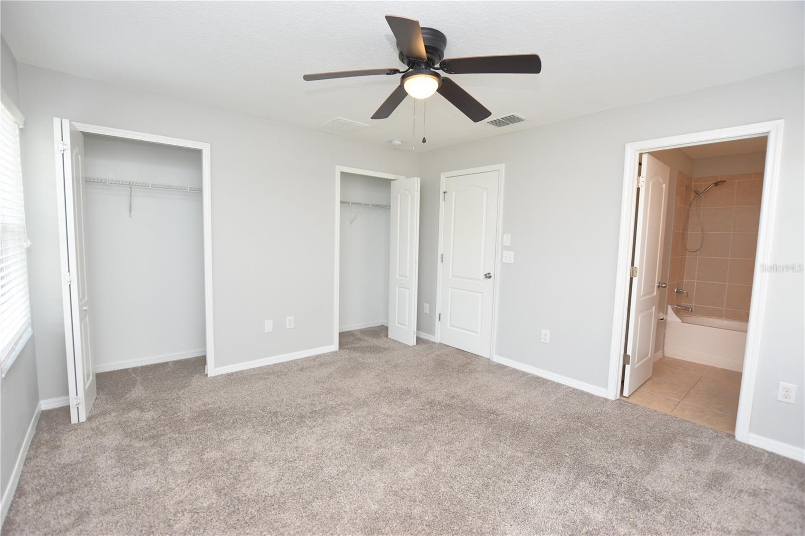 Image 27 of 39 For 4139 Shade Tree Lane