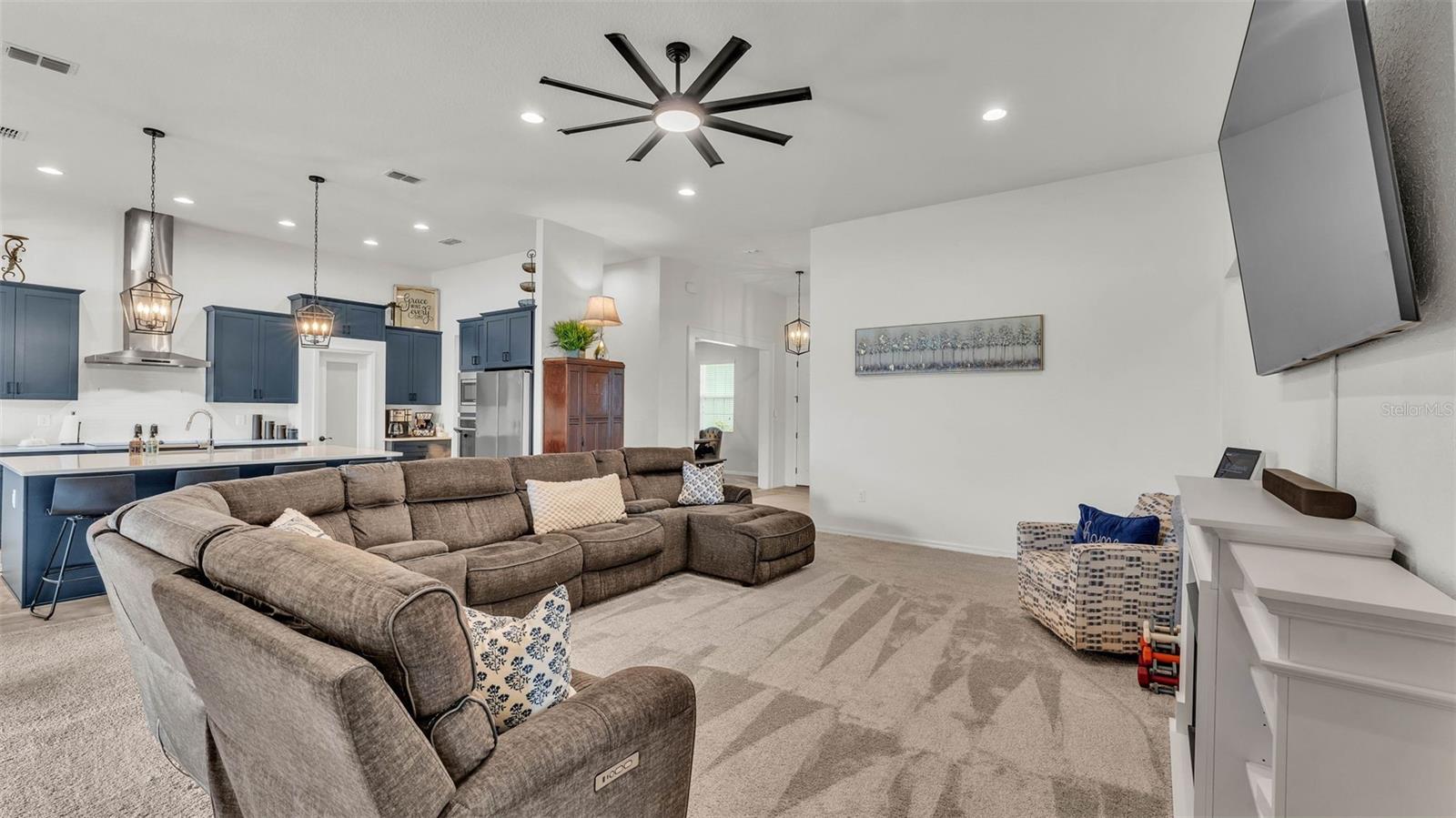 Image 15 of 47 For 1146 Enclave Ct.