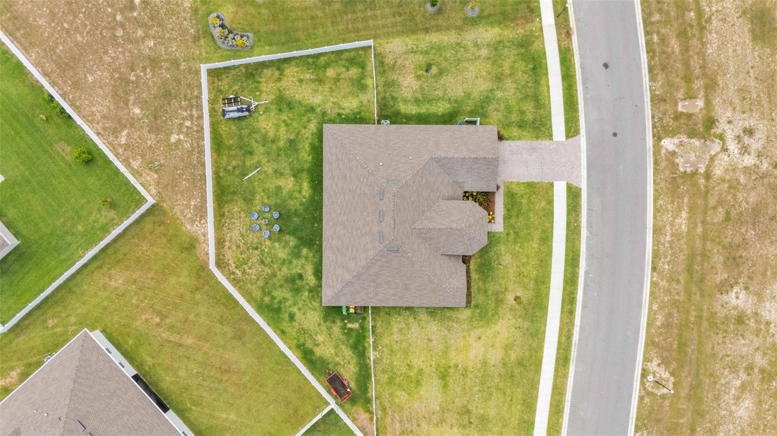 Image 34 of 47 For 1146 Enclave Ct.