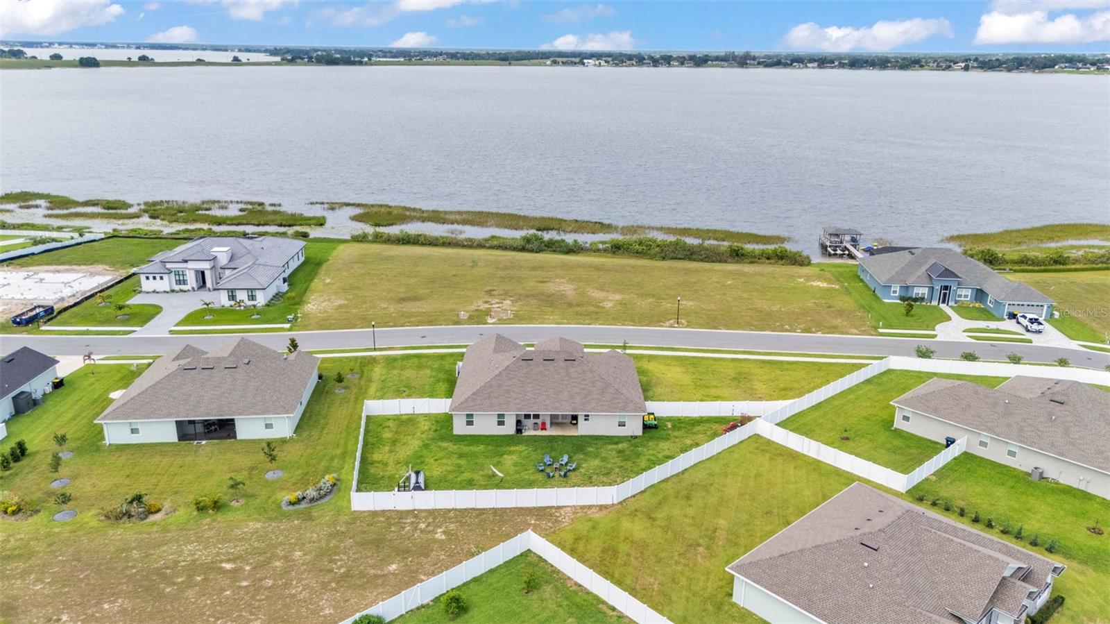 Image 39 of 47 For 1146 Enclave Ct.