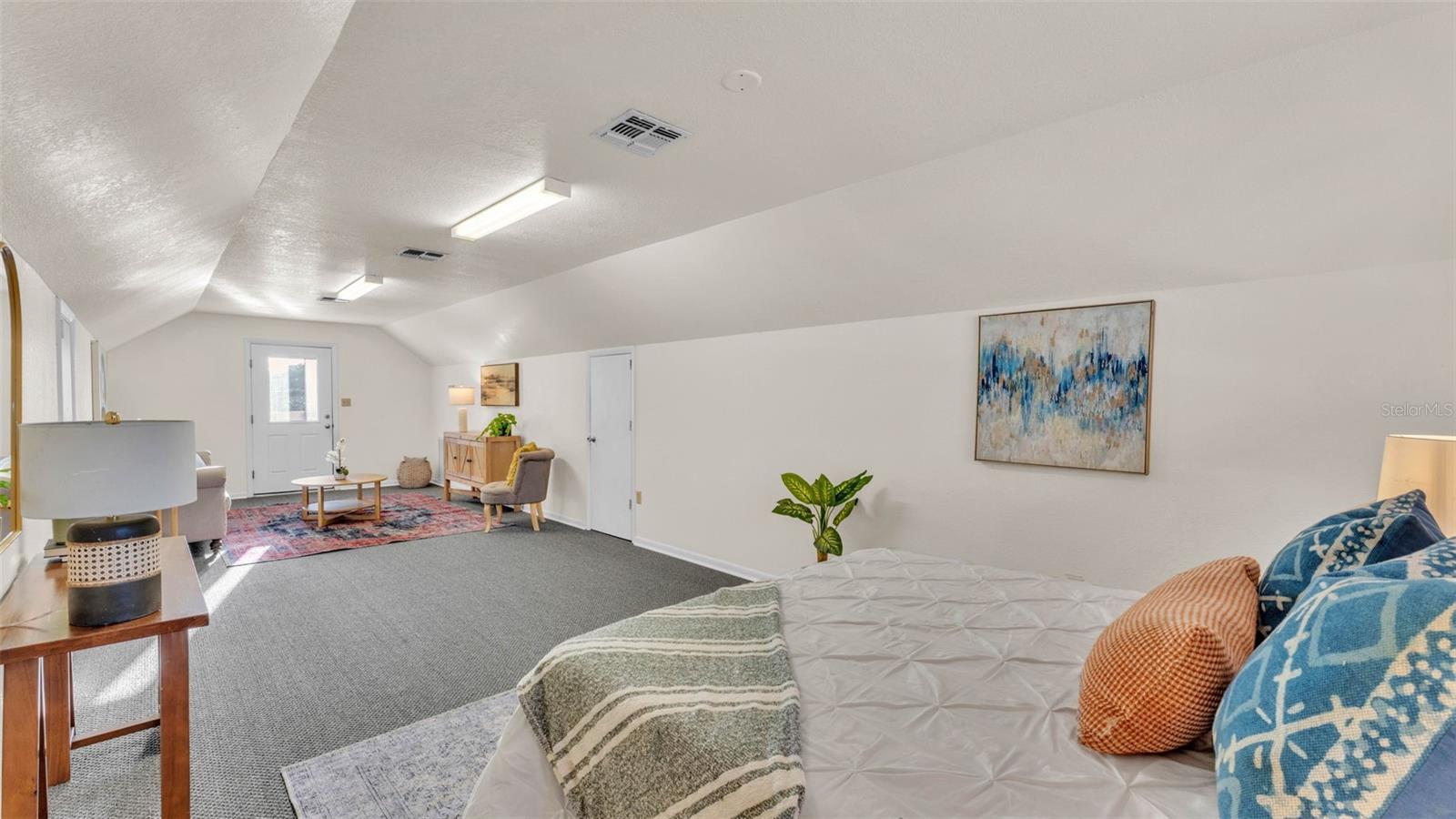 Image 46 of 61 For 607 Merrin Street
