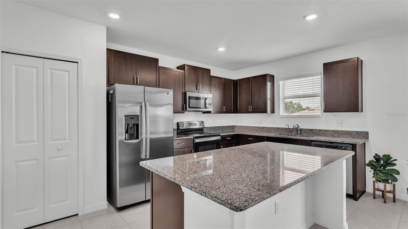 Image 10 of 51 For 2546 Red Egret Drive