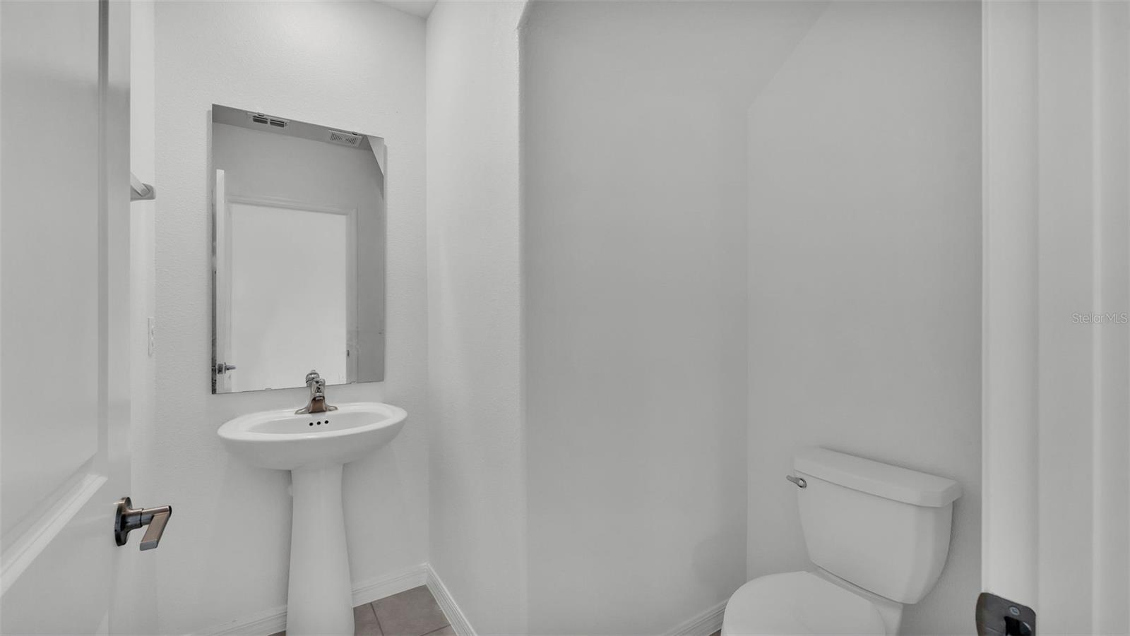 Image 16 of 51 For 2546 Red Egret Drive