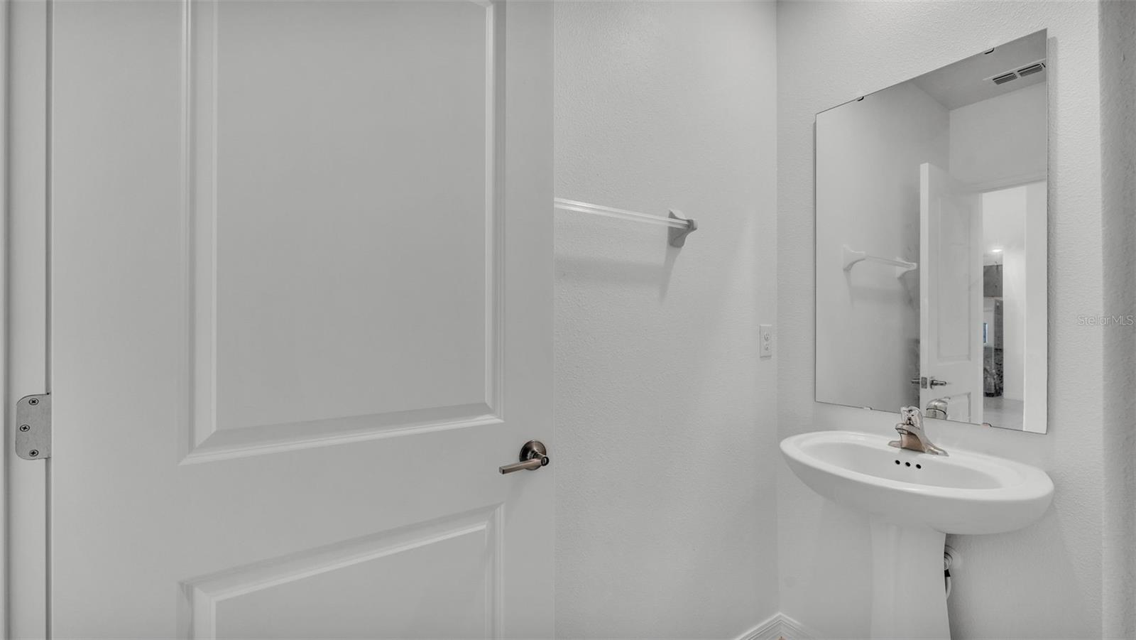 Image 17 of 51 For 2546 Red Egret Drive