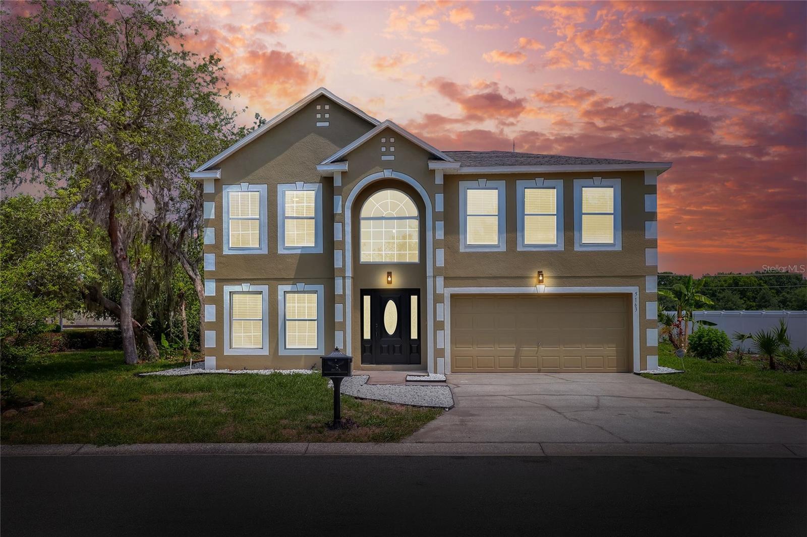 Image 4 of 42 For 5163 Spanish Oaks Drive
