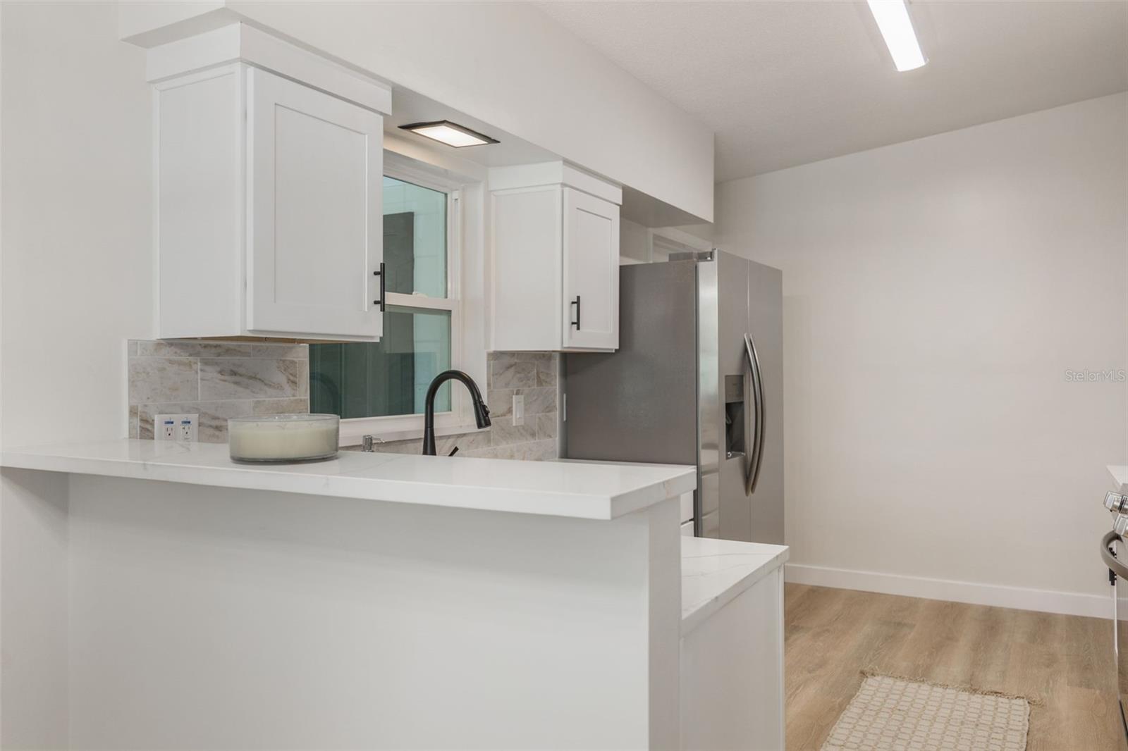 Image 19 of 66 For 3813 Surrey Drive