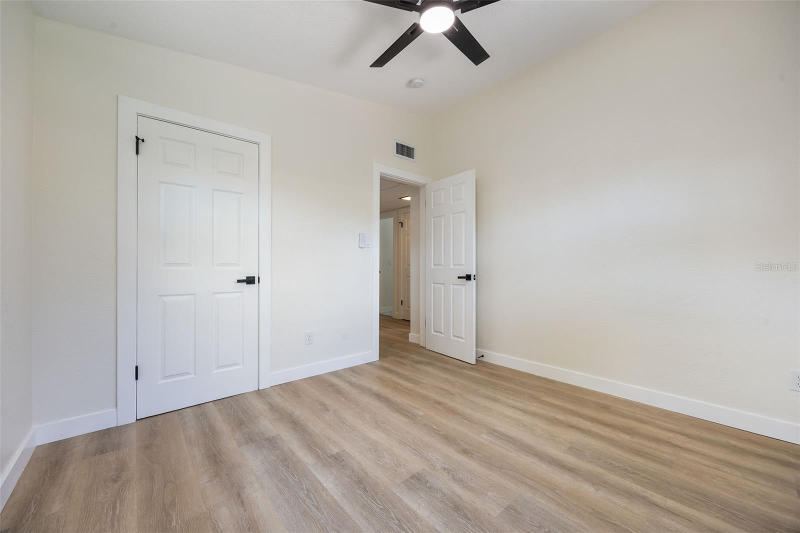 Image 35 of 66 For 3813 Surrey Drive