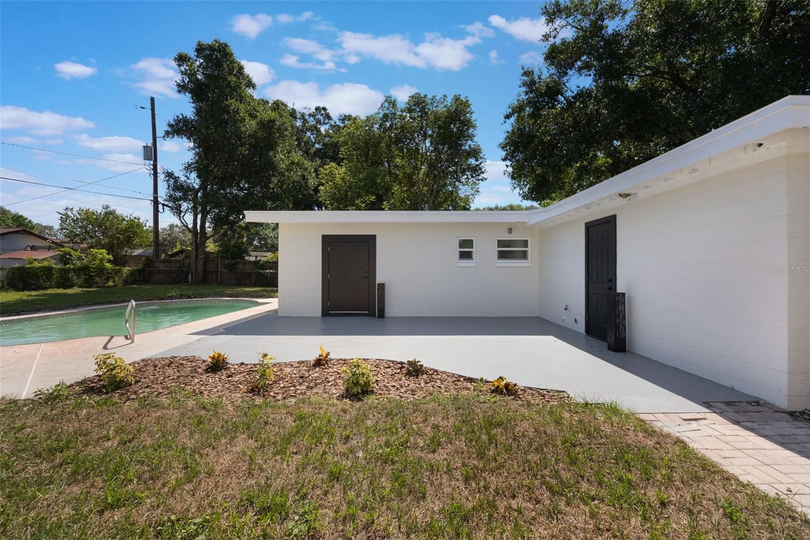 Image 50 of 66 For 3813 Surrey Drive