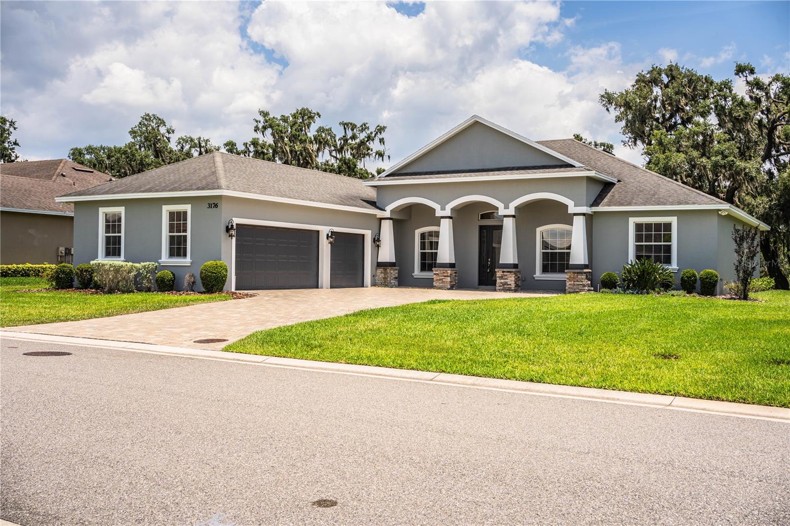 Image 13 of 63 For 3176 Pearly Drive
