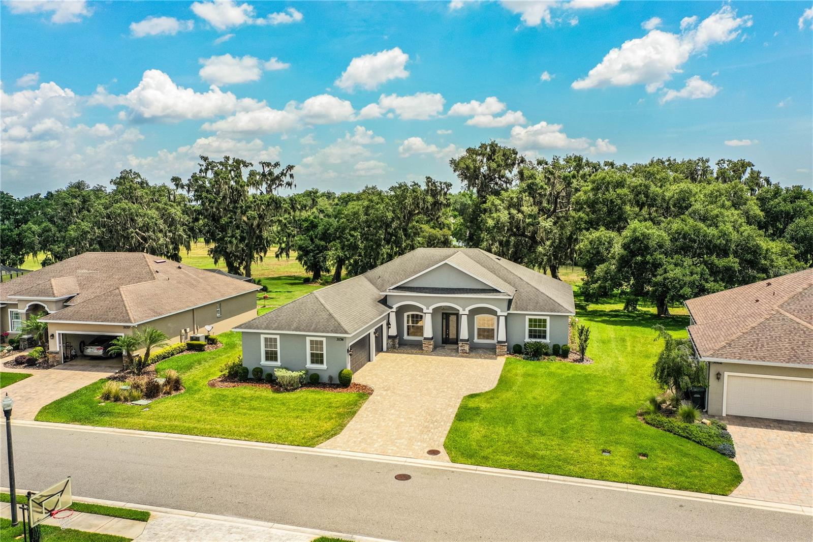 Image 4 of 63 For 3176 Pearly Drive