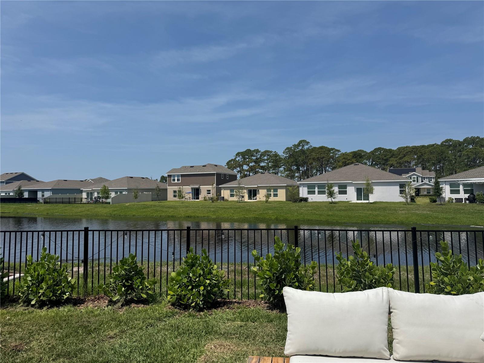Image 27 of 36 For 3966 Willowbrook Drive