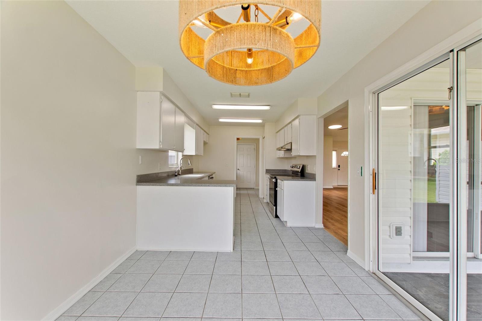 Image 22 of 42 For 3618 Highland Fairways Boulevard