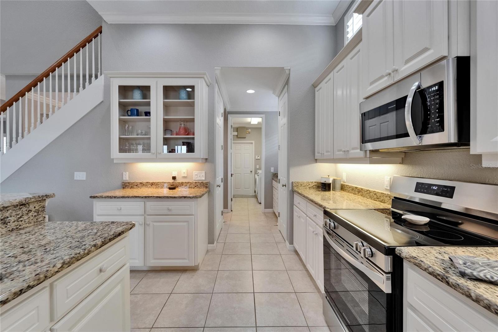 Image 13 of 54 For 2464 Laurel Glen Drive